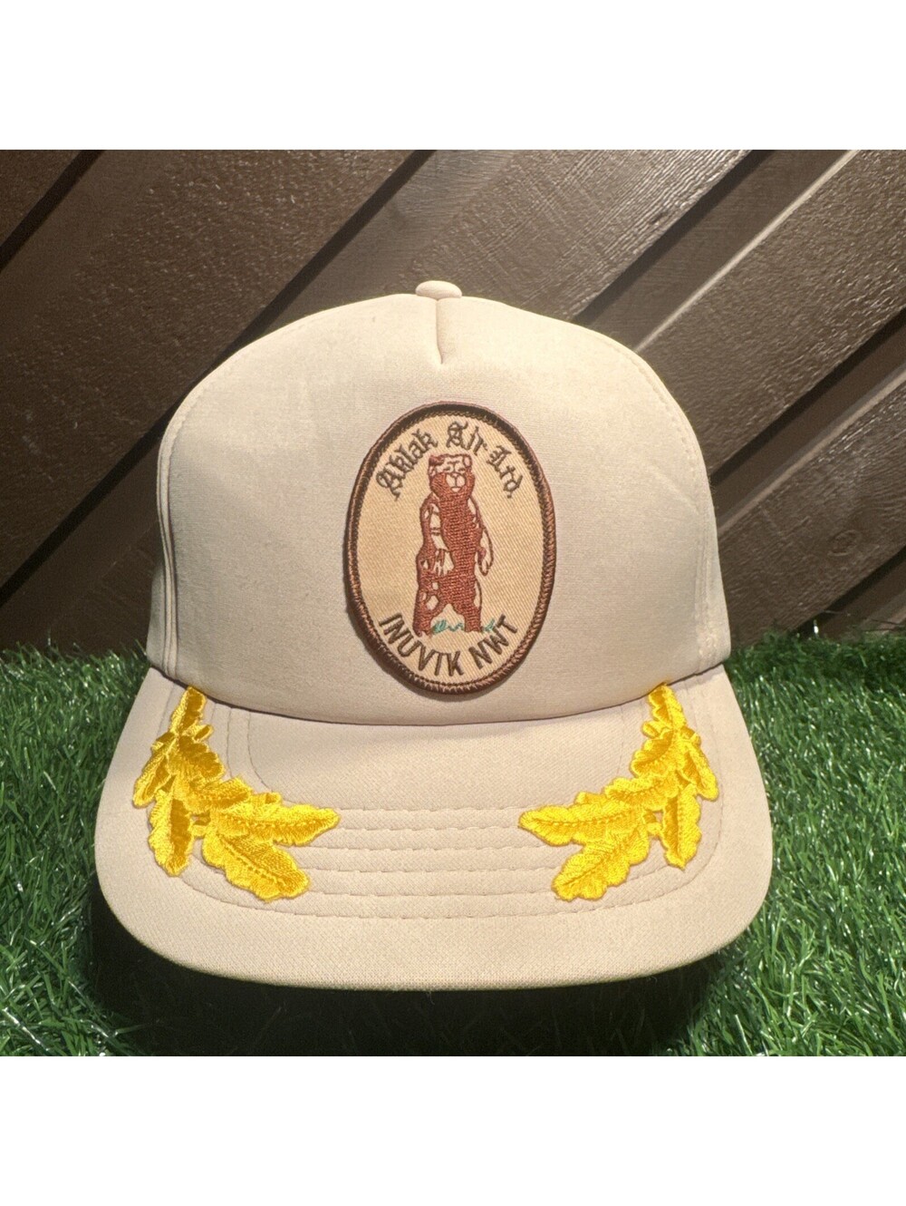 Vintage 80s Aklak Air Inuvik NWT Tundra Aviation Trucker Hat Scrambled Eggs Cap